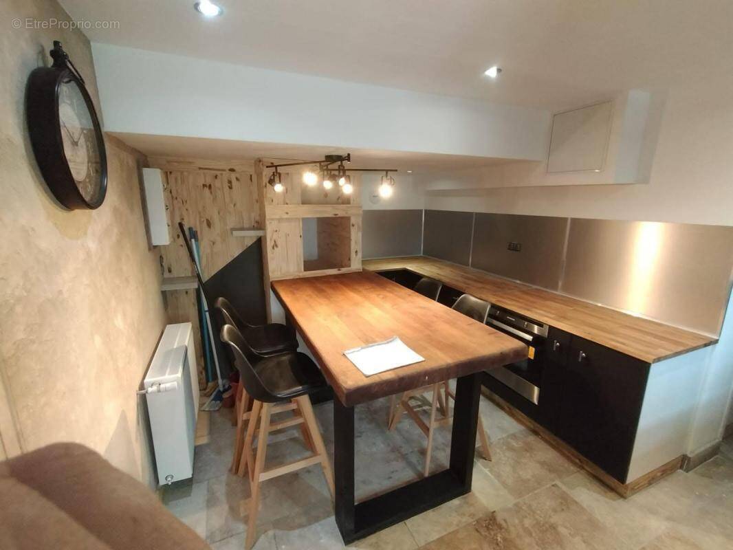 Maison à CONTINVOIR