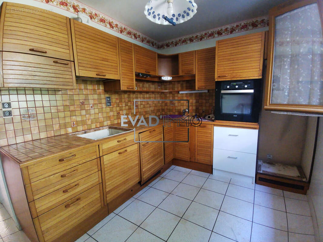 Appartement à SAINT-ETIENNE