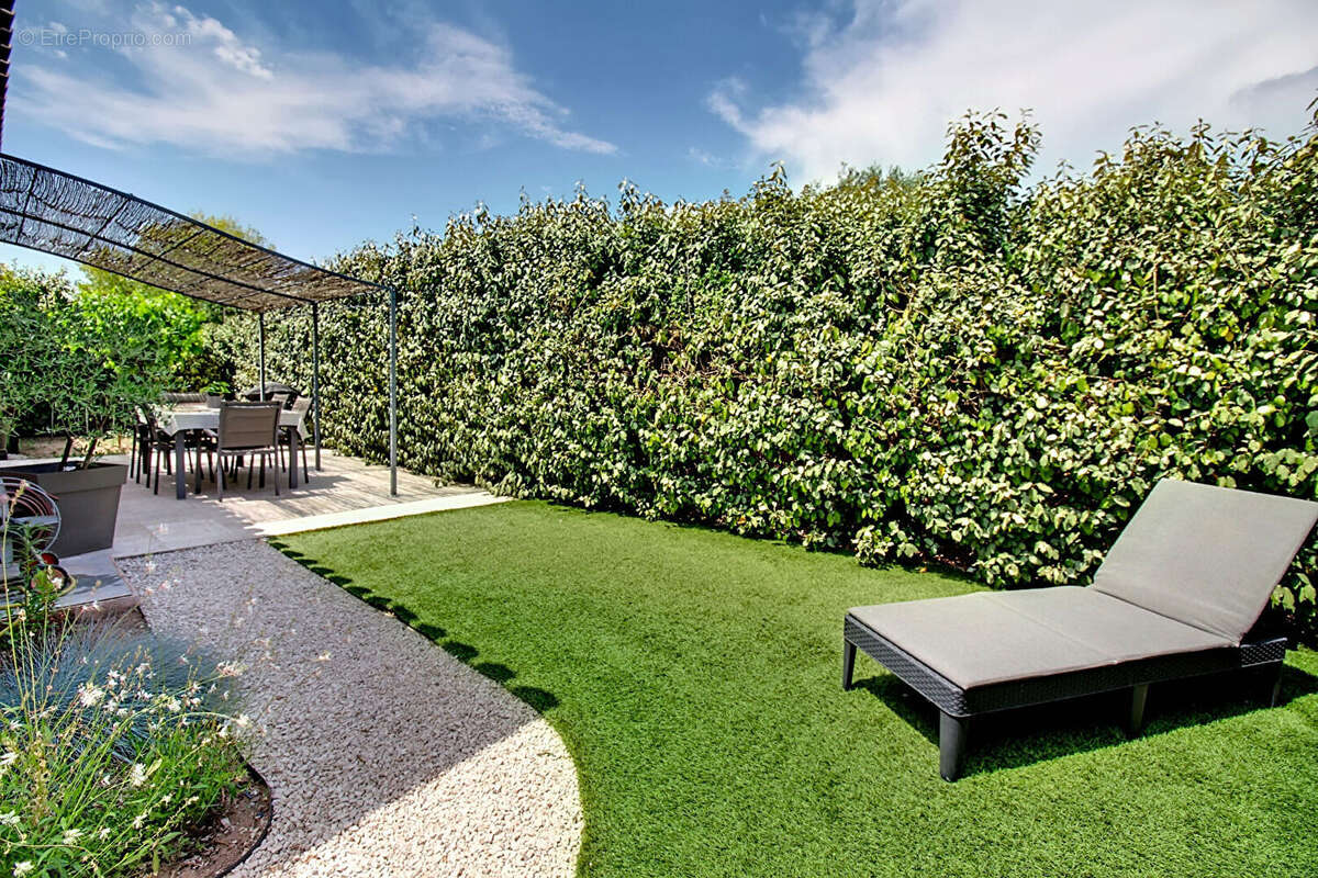 A VENDRE EN EXCLUSIVITE - Villa de 85m2 sur 411 m2 de terrain avec piscine et garage - photo 21