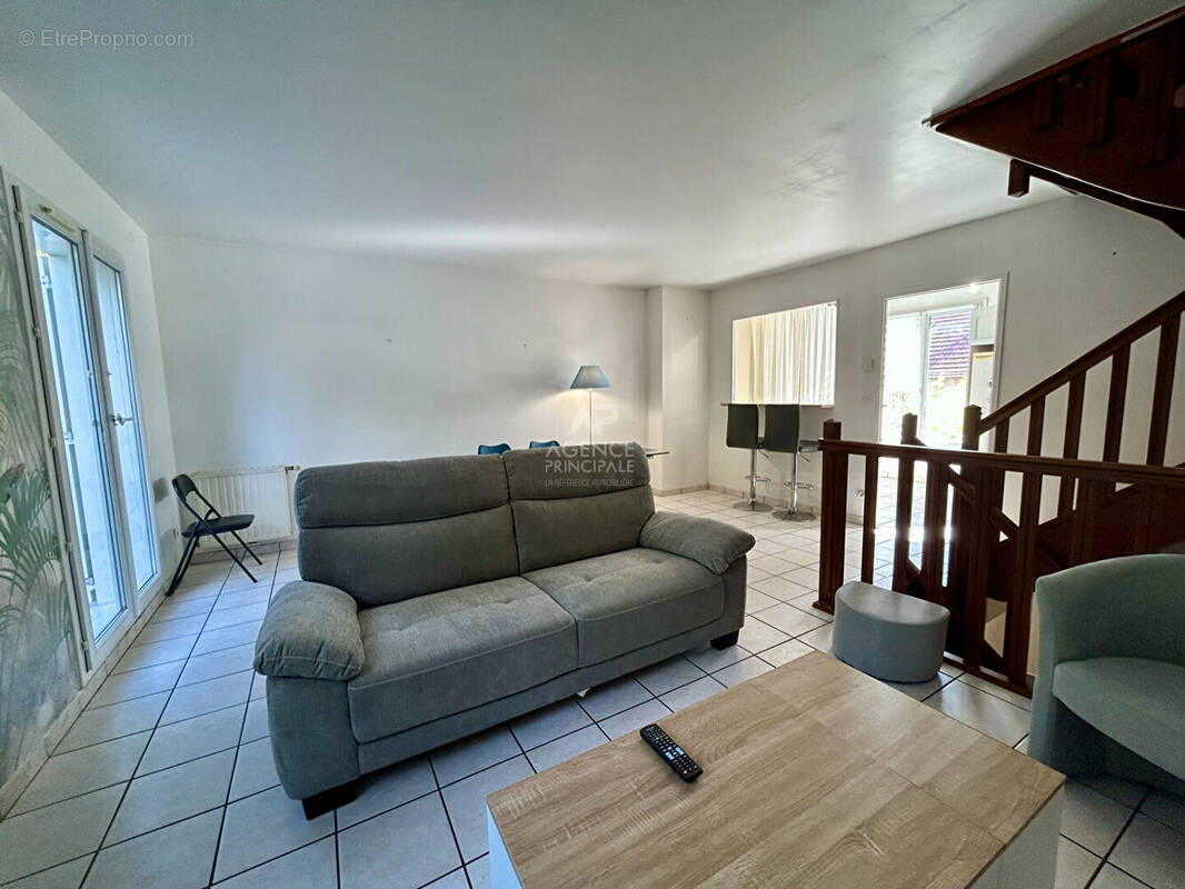 Maison à CARRIERES-SOUS-POISSY