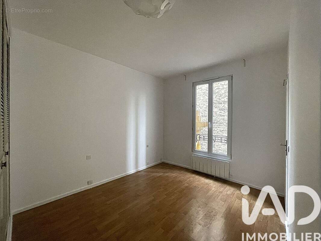 Photo 4 - Appartement à ASNIERES-SUR-SEINE