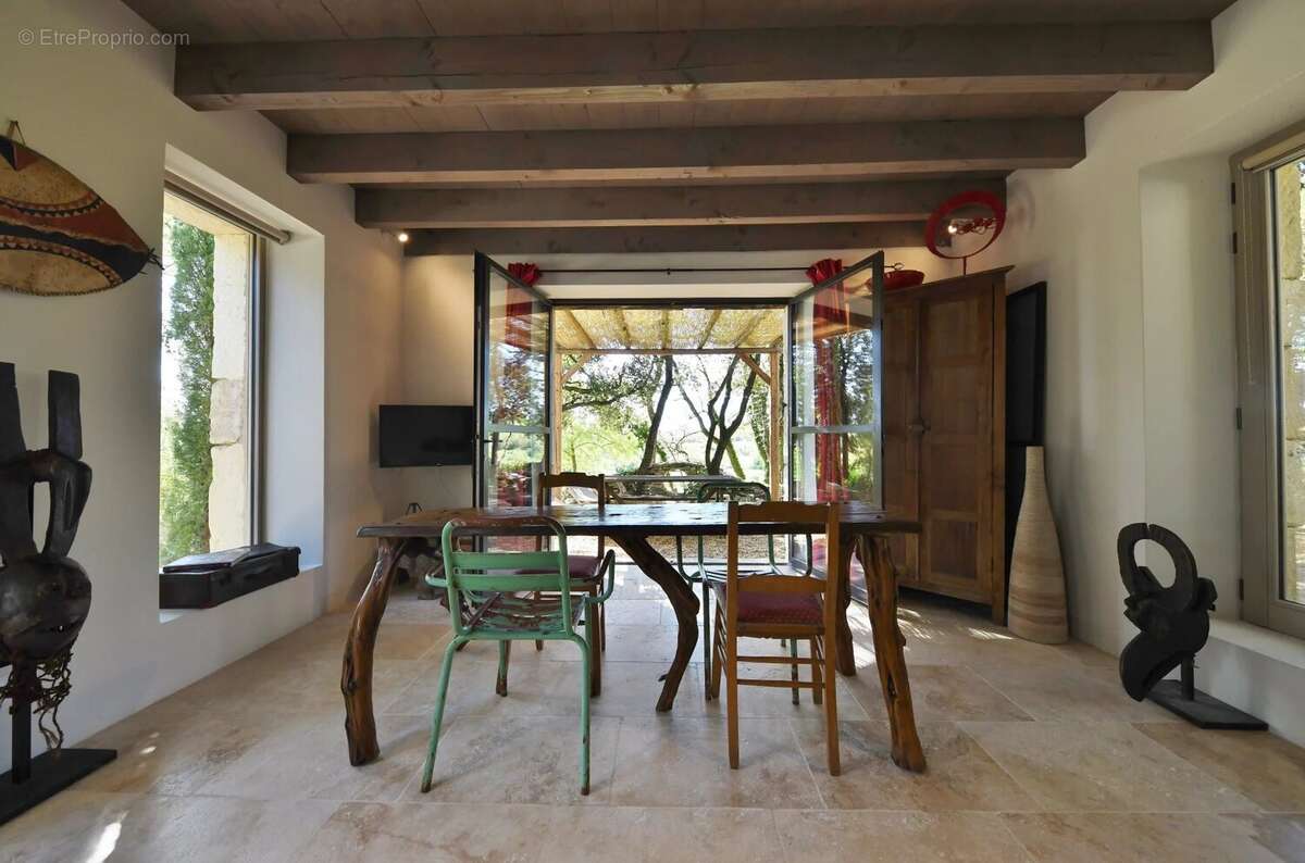 Maison à UZES