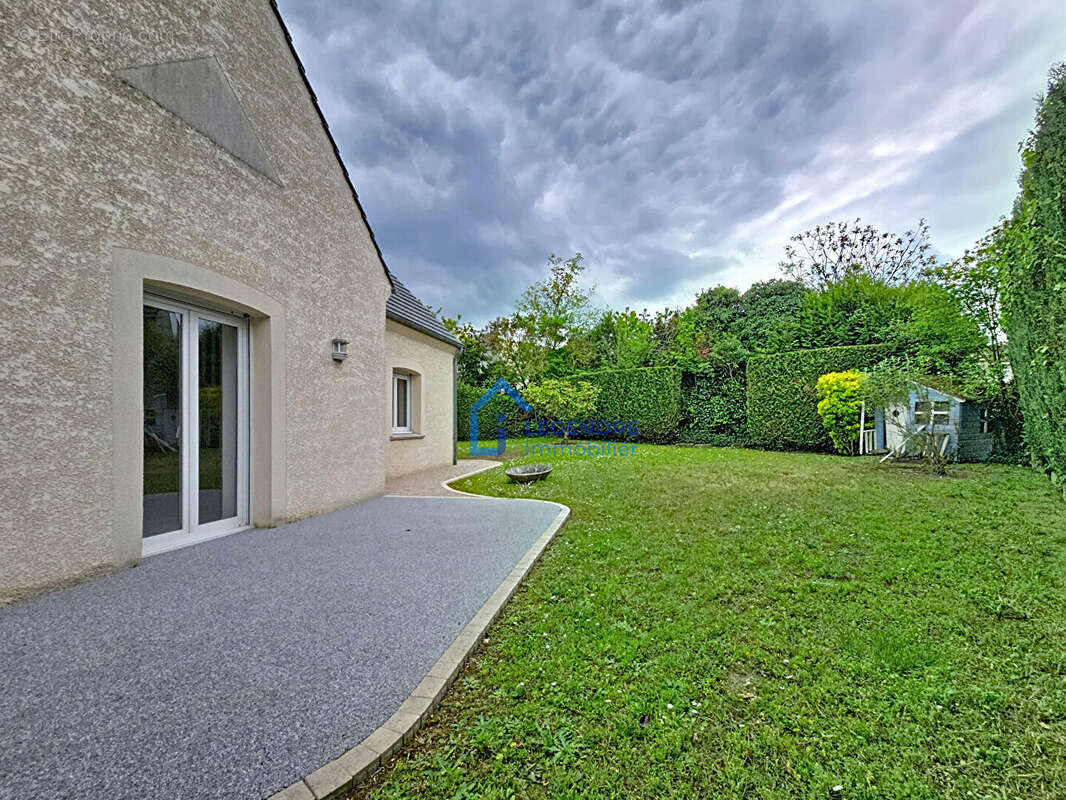 Maison à PIERRELAYE