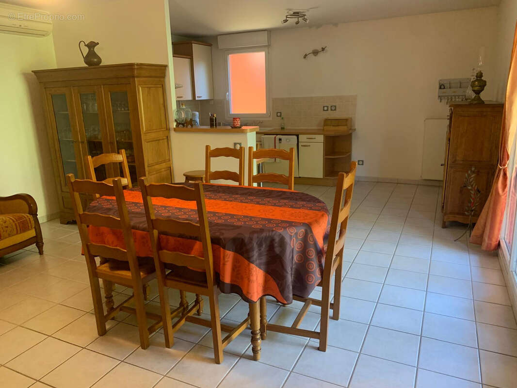 Appartement à GANGES