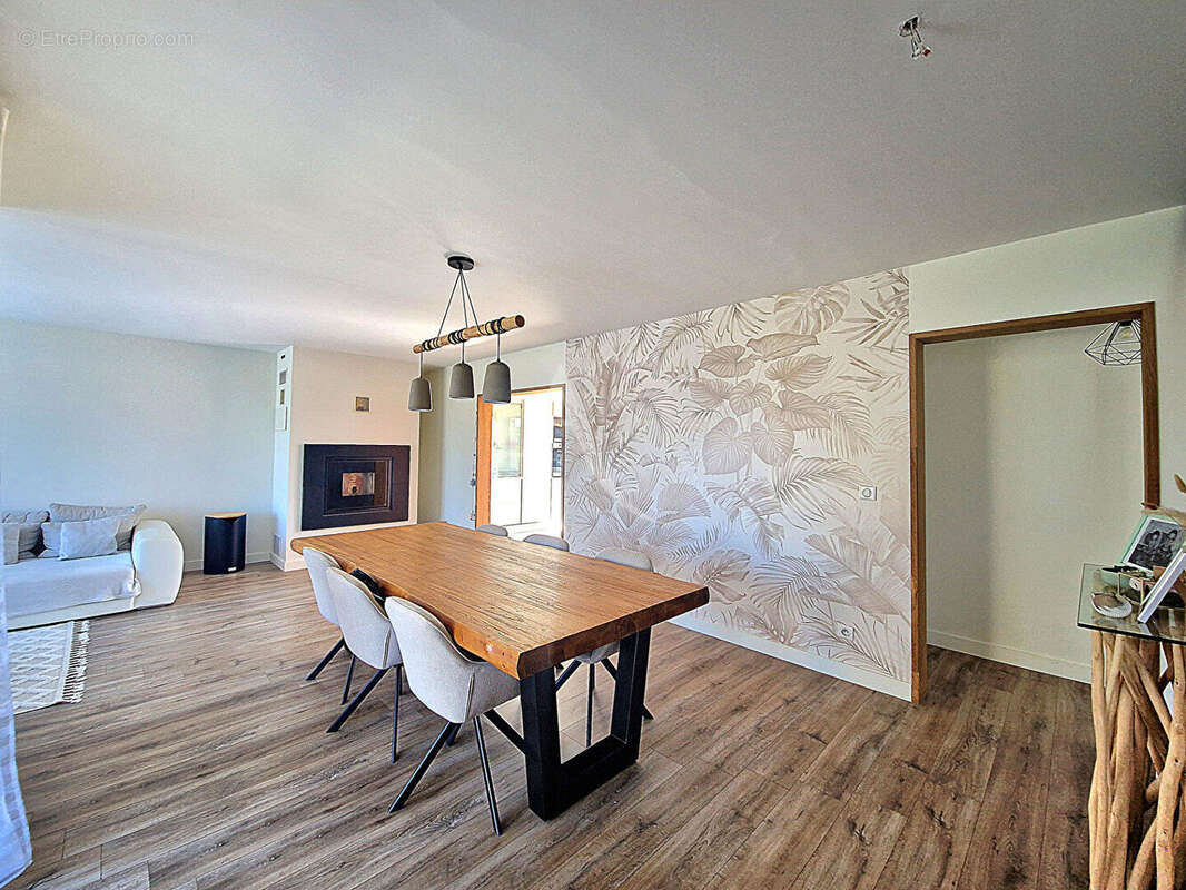Maison Soeurdres 7 pièce(s) 169 m2 - photo 10