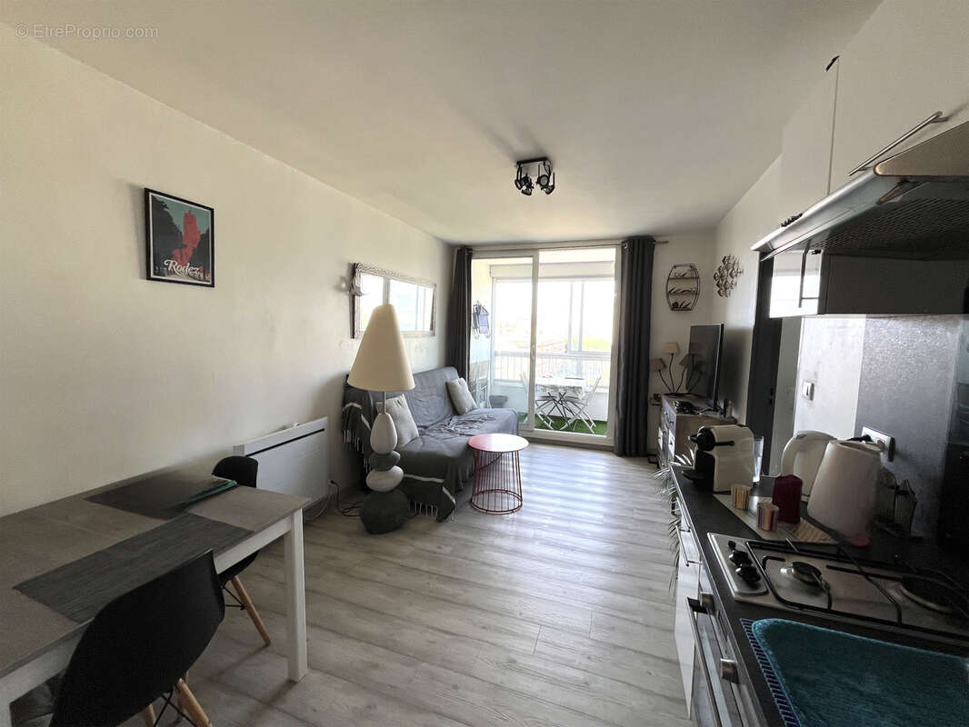 Appartement à MAUGUIO