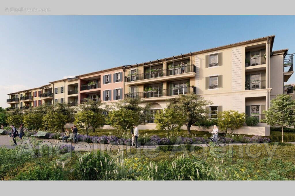 Appartement à ROQUEFORT-LES-PINS