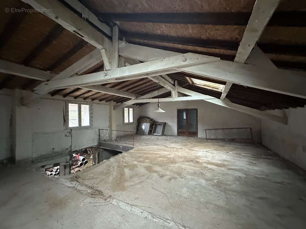 Appartement à SAINT-MAURICE