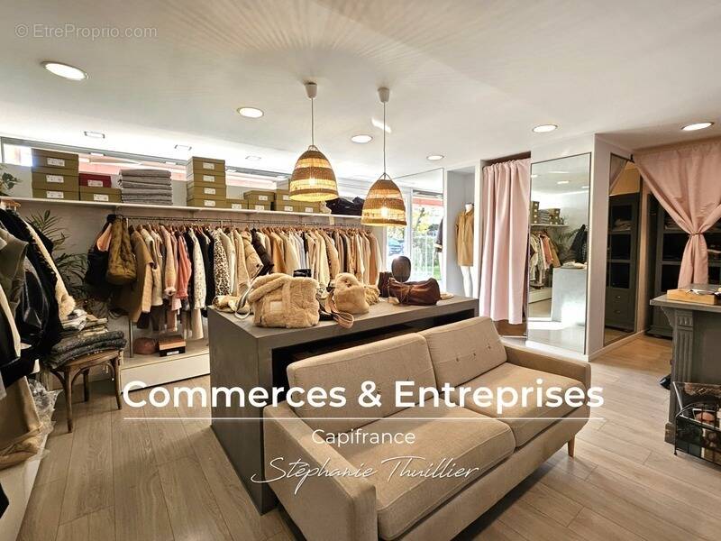 Commerce à PLAN-DE-CUQUES