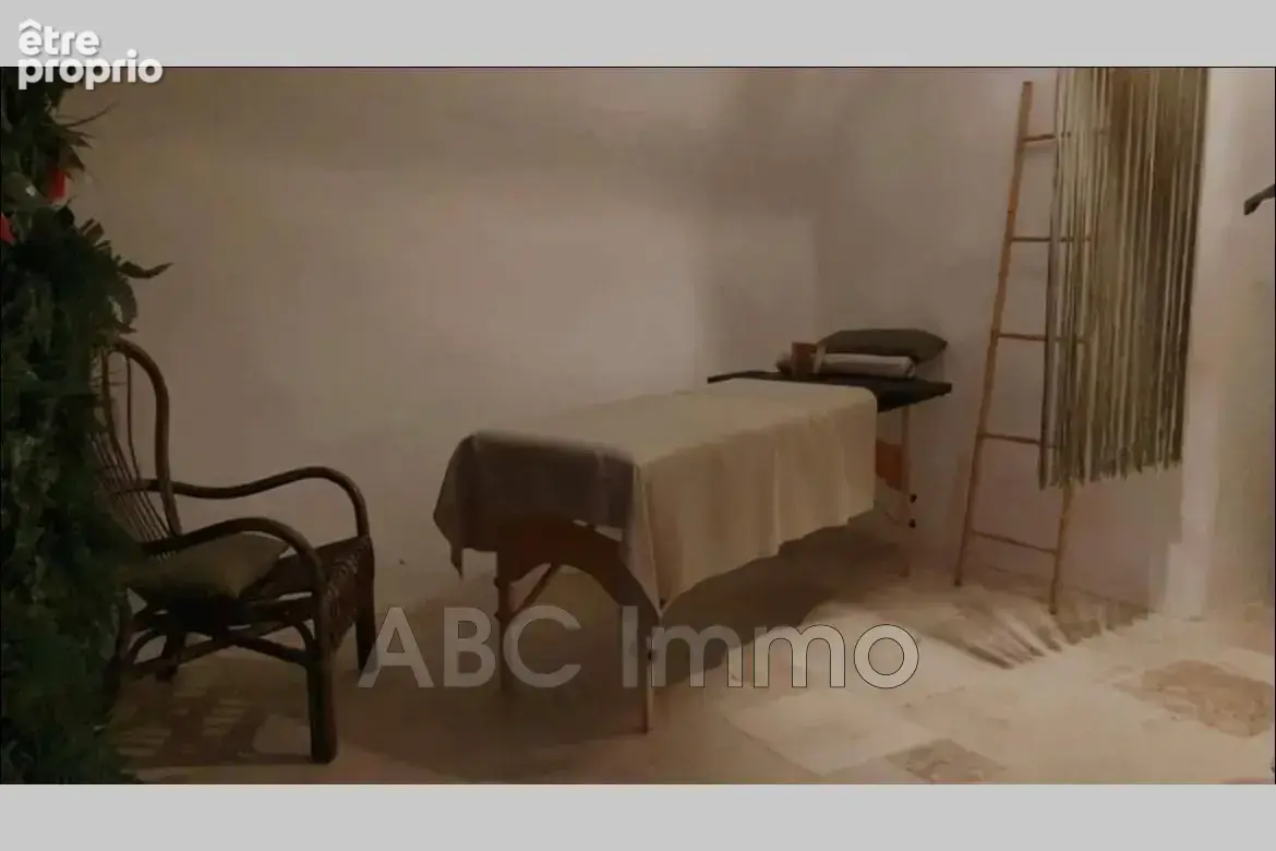Commerce 65 m² à vendre à Aix-En-Provence (13100) - photo 7