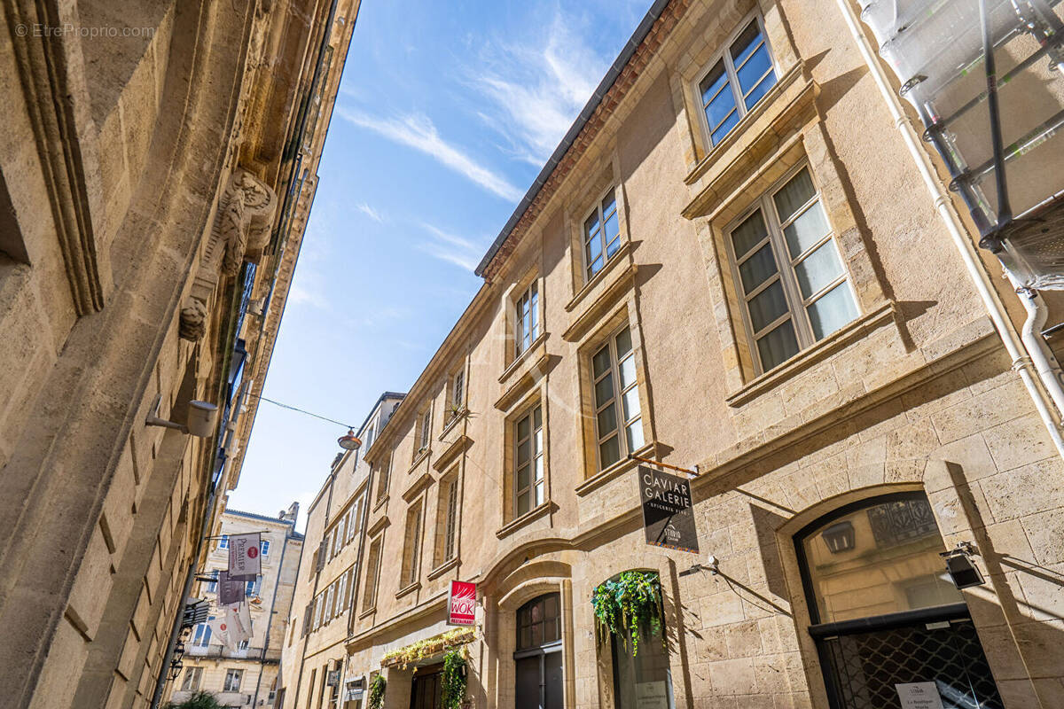 Appartement à BORDEAUX