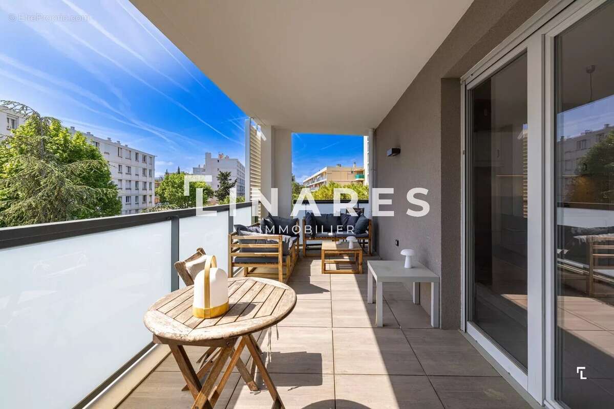 ENJOY MAURIAC - Appartement T2 loué de 41m² - Terrasse - 13010 - photo 2