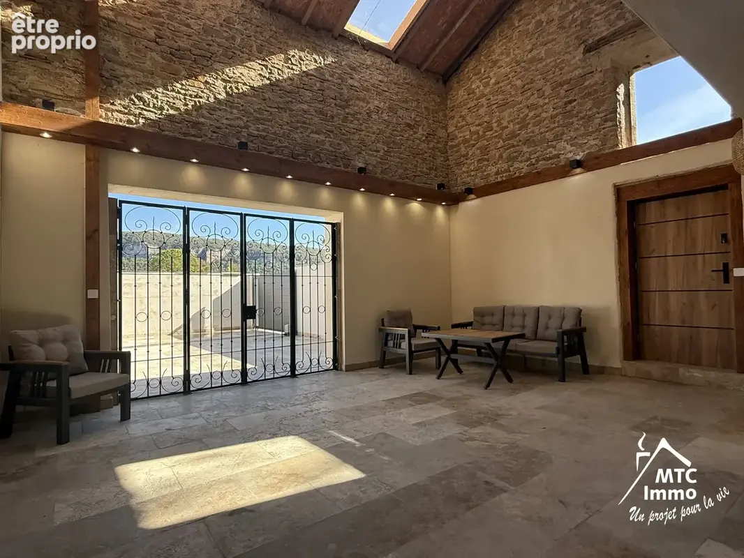 Photo Appartement à Hieres-Sur-Amby au prix de 519 000€