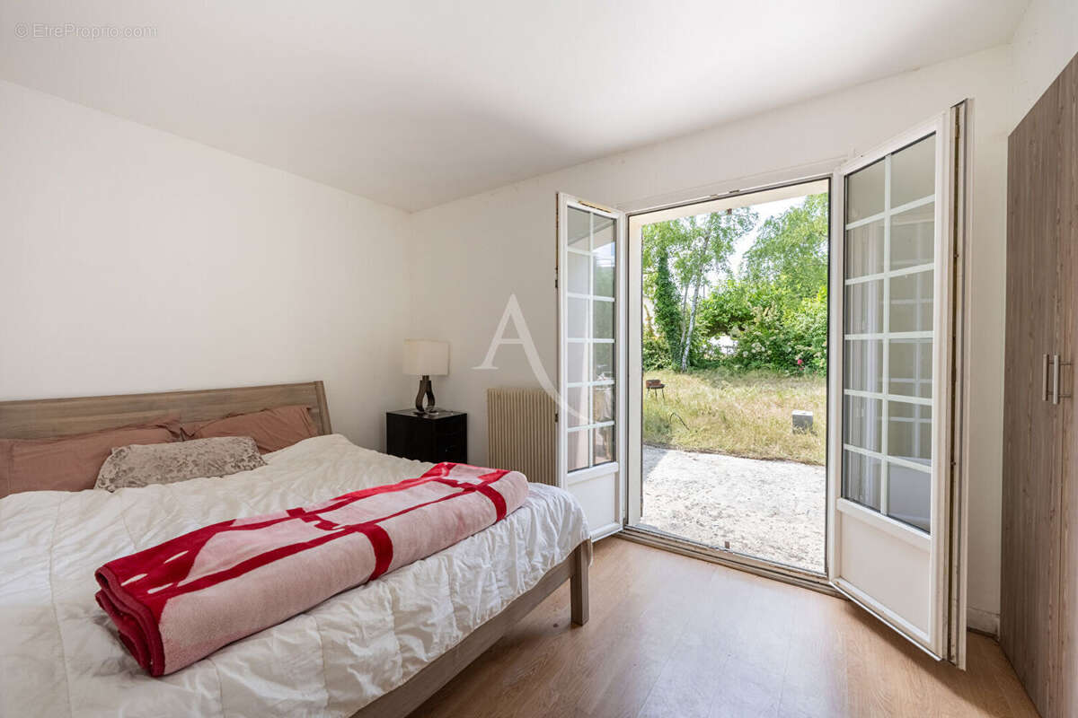 Maison à LES MUREAUX