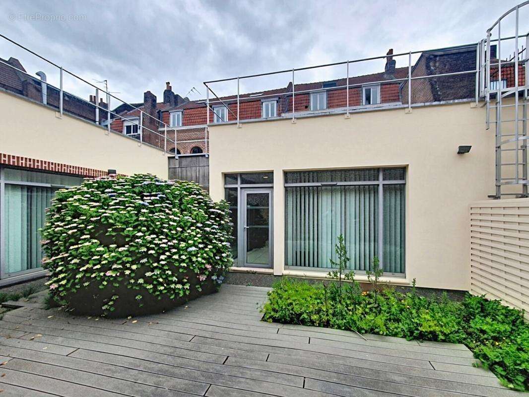 iMMEUBLE DE RAPPORT Lille 9 pièce(s) 700 m2 - photo 3