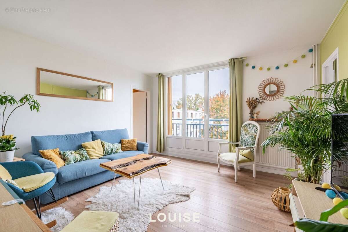 Appartement à VERSAILLES