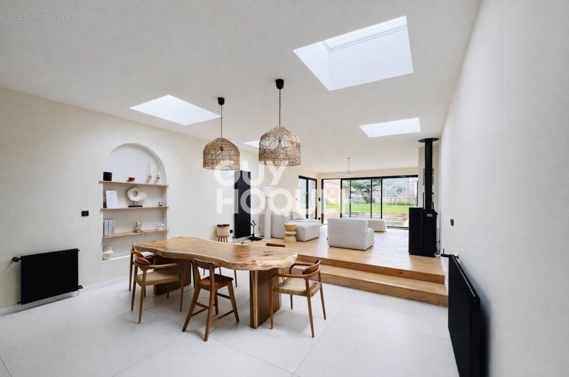 Photo 1 - Maison à AMIENS