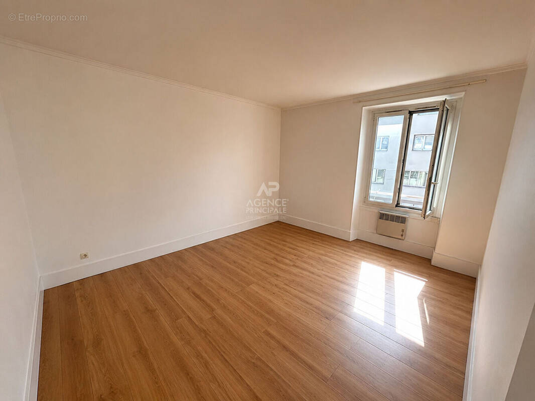 Appartement à POISSY