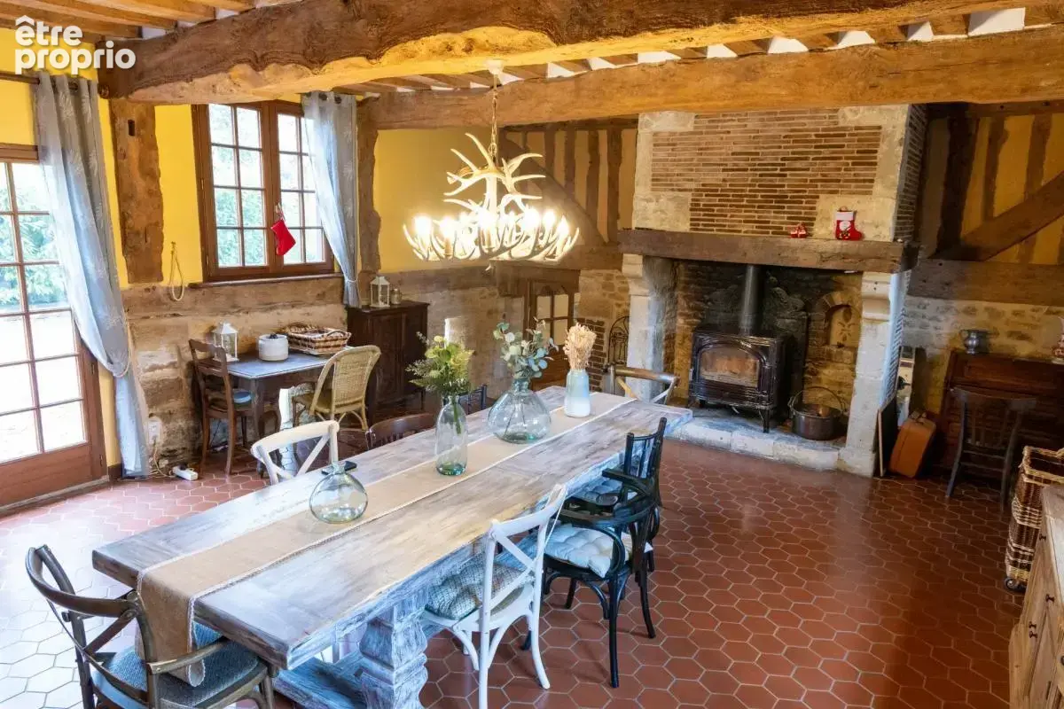 Maison Ancienne de Standing avec Piscine et Vue Campagne - photo 6