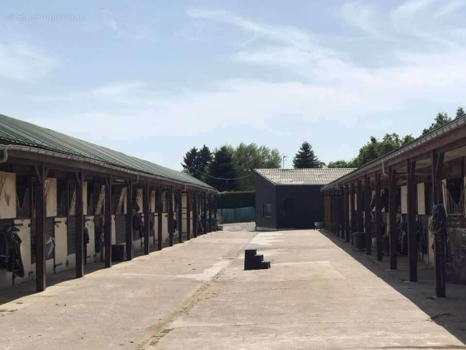 Maison à MARCOUSSIS