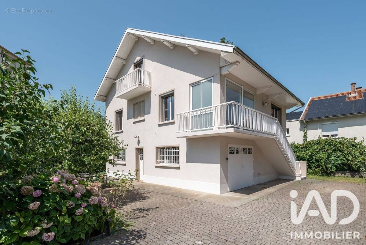 Photo 1 - Maison à SAINT-MARTIN-LE-VINOUX