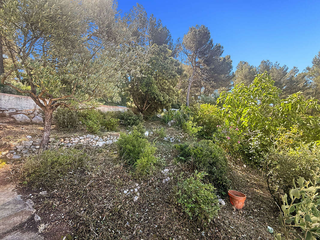 Maison à BOUC-BEL-AIR