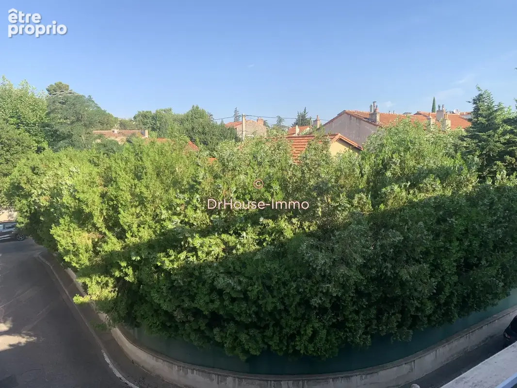 Appartement à MARSEILLE-12E