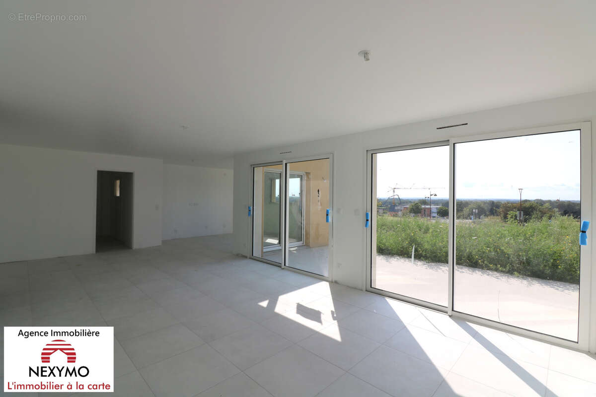 Maison à SAINT-GEORGES-DU-BOIS