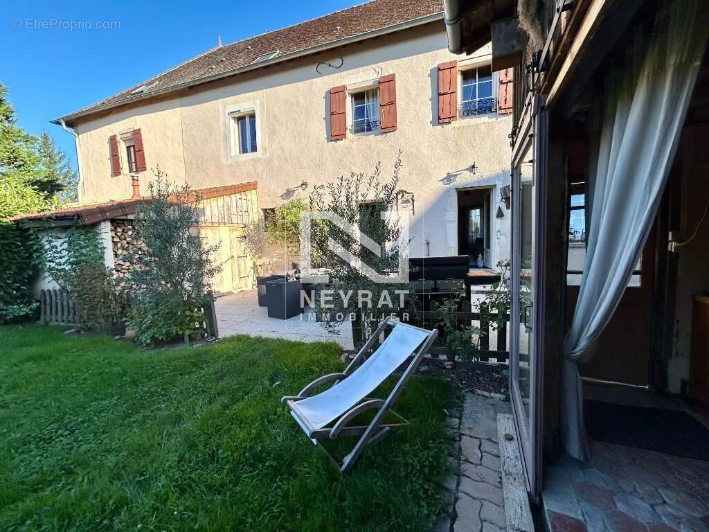 Maison à SENNECEY-LE-GRAND