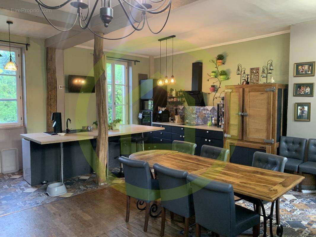 Maison à CHATEAU-THIERRY