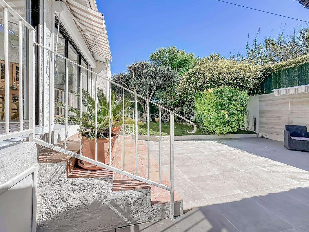 *** superbe villa de 175 m² avec garage – juvignac la plaine*** - photo 2