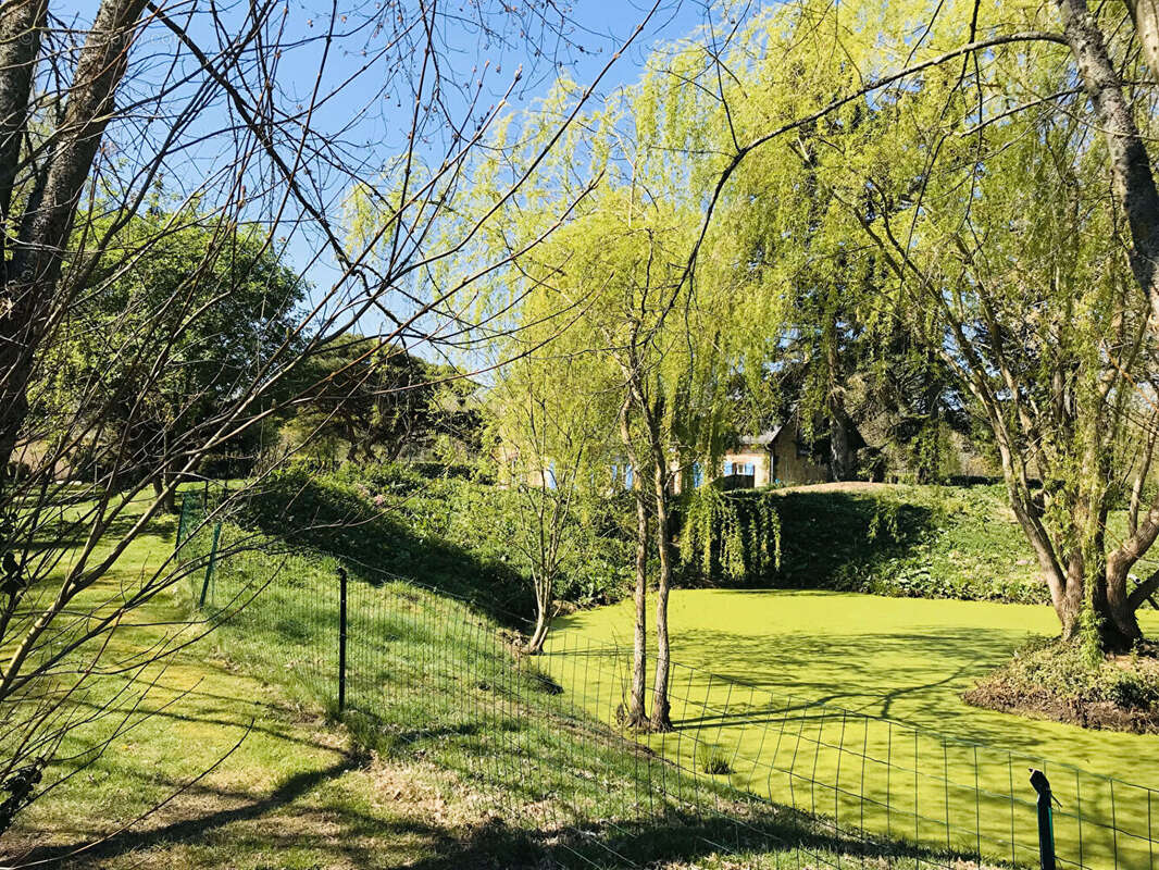 Maison à DAMPIERRE-SUR-AVRE