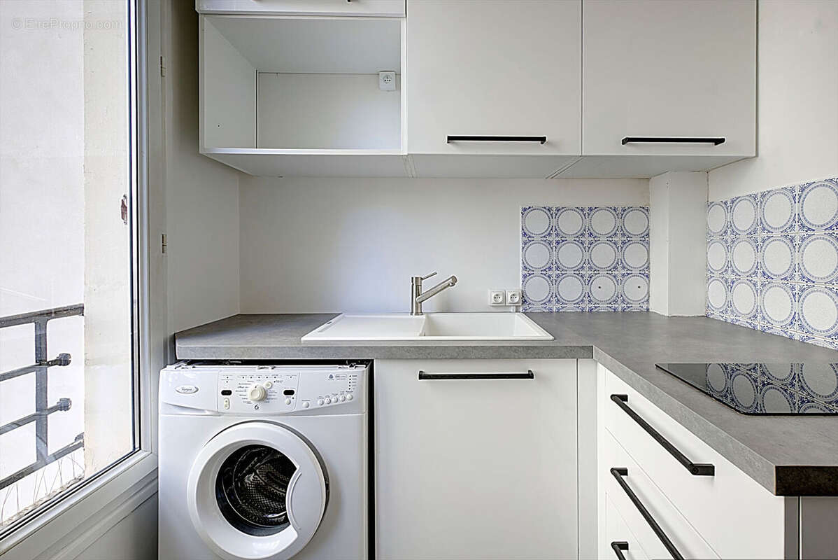 Appartement à PARIS-18E