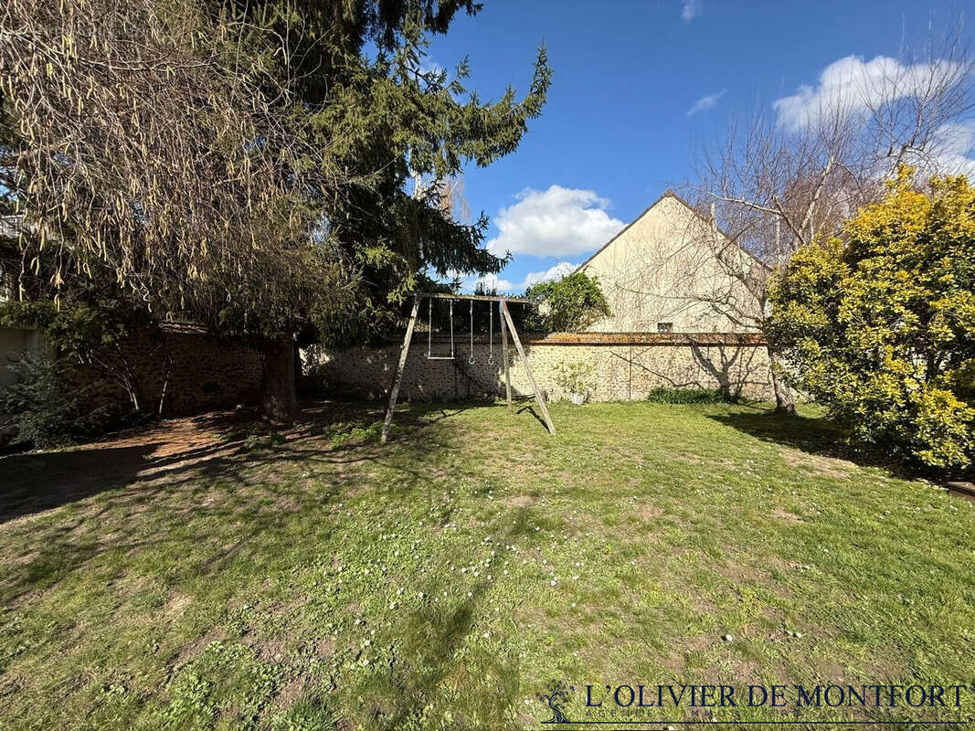 Maison à MONTFORT-L'AMAURY