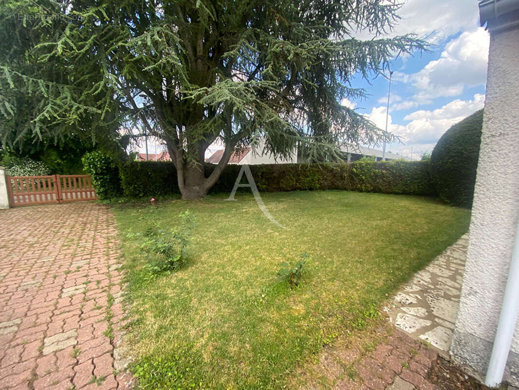 Maison de plain-pied, Neuville-Aux-Bois ( 45 ) - photo 8