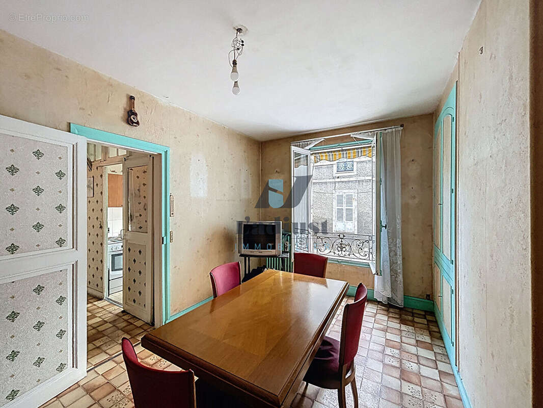 Maison à NEMOURS