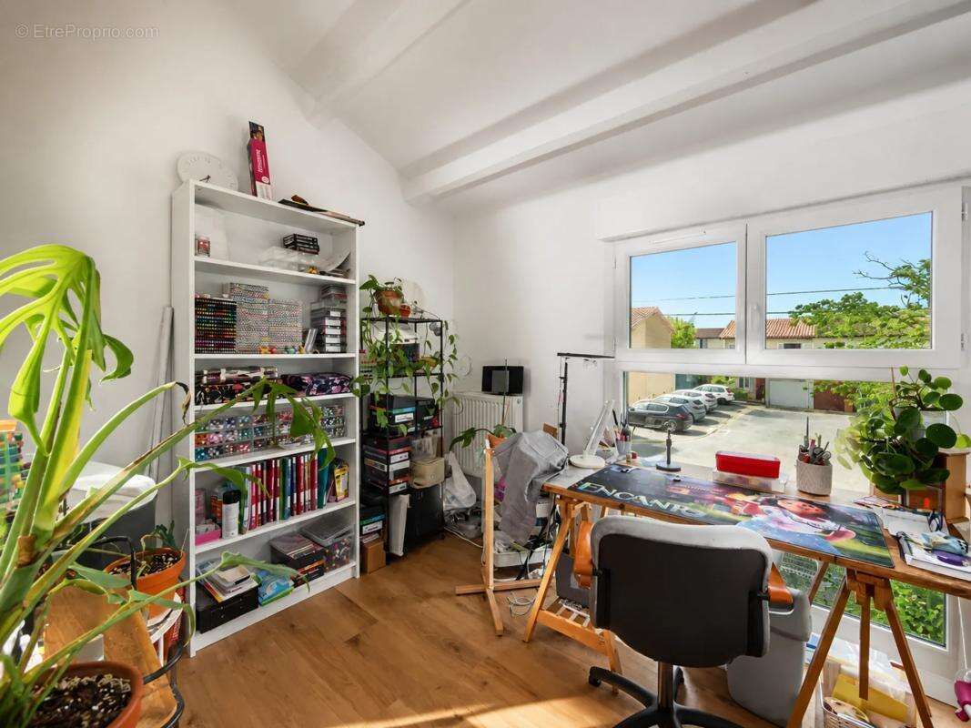 Maison de 5 pièces de 100 m² situé à Auch - photo 5
