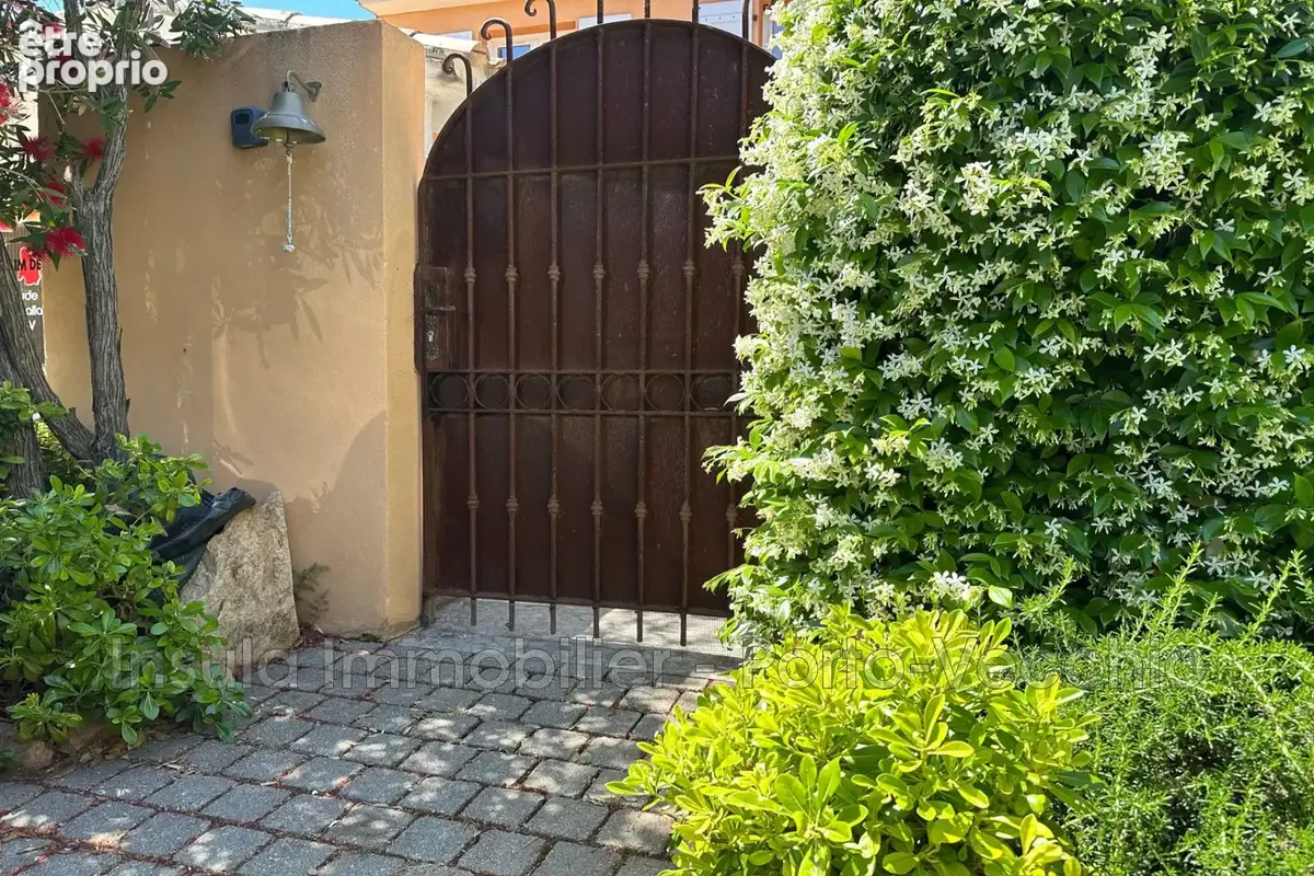 Appartement à PORTO-VECCHIO