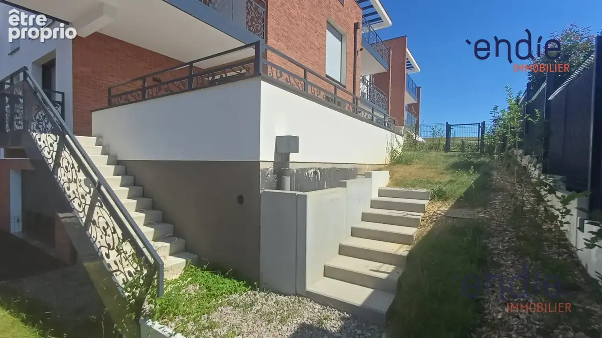 Appartement 3 pièces 69 m² à vendre à Sierentz (68510) - photo 1
