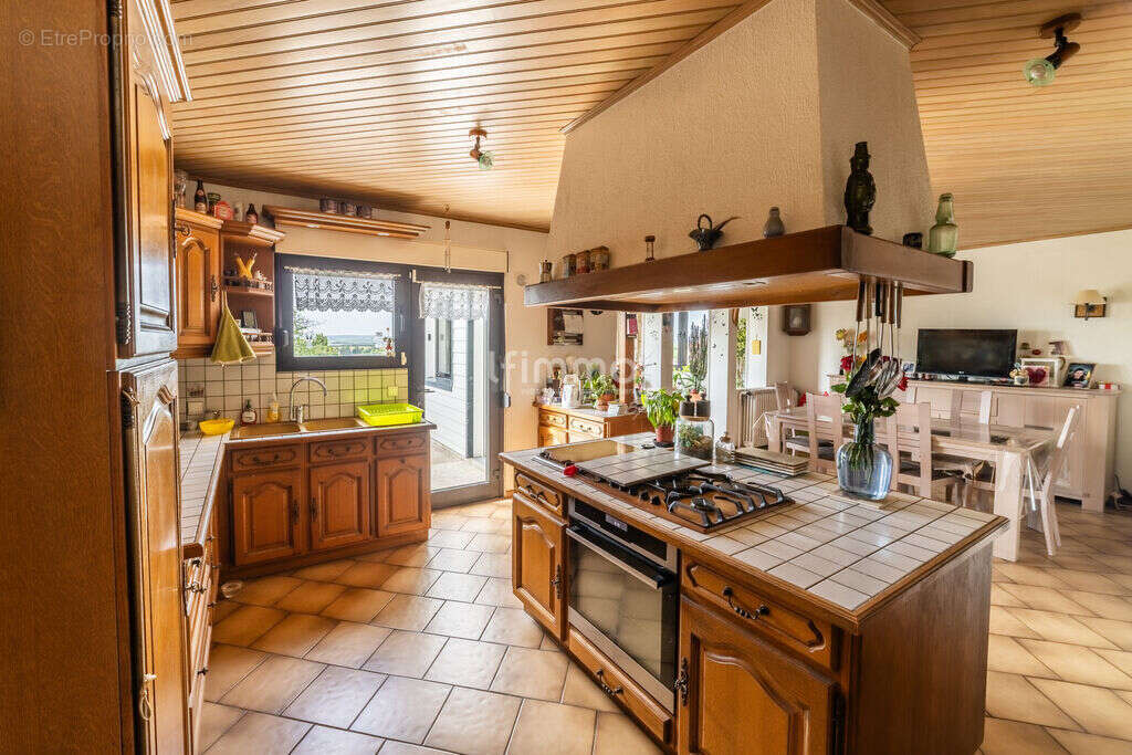 Maison à MORHANGE