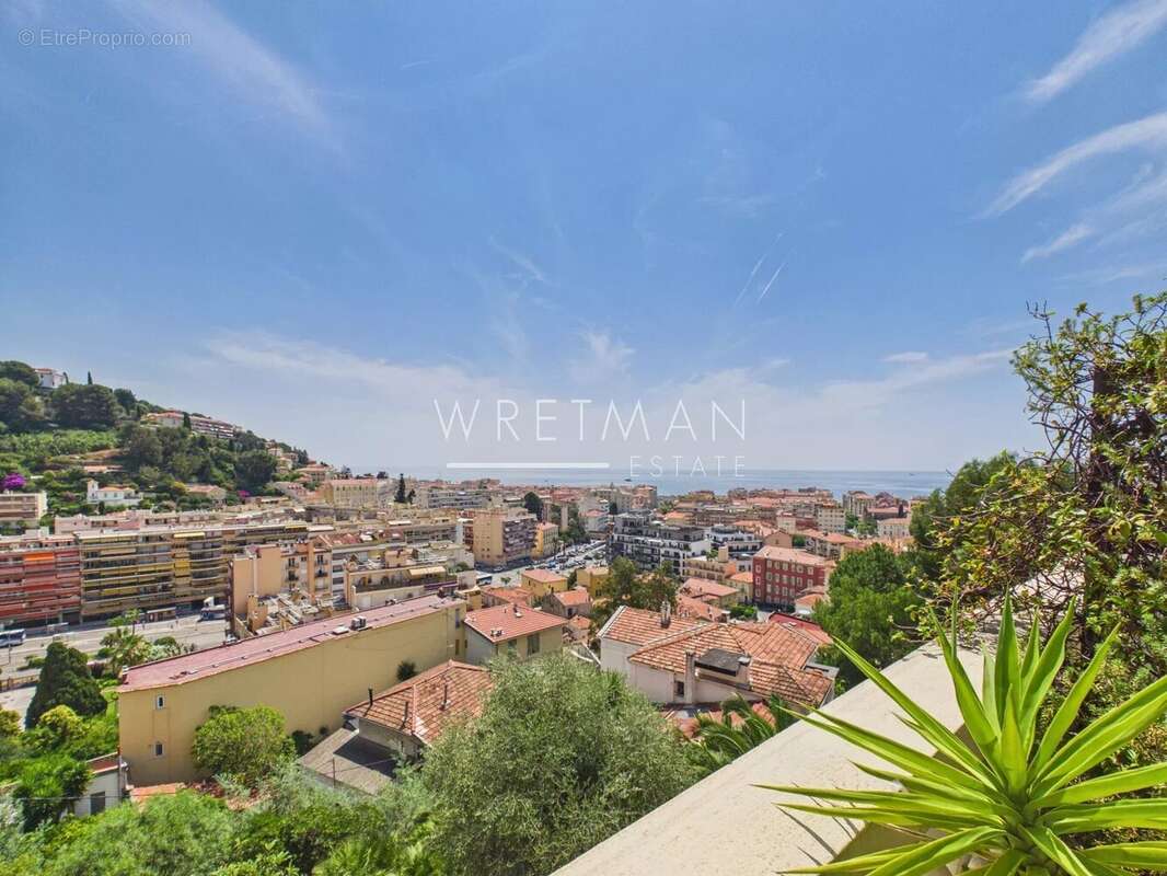 Appartement à MENTON