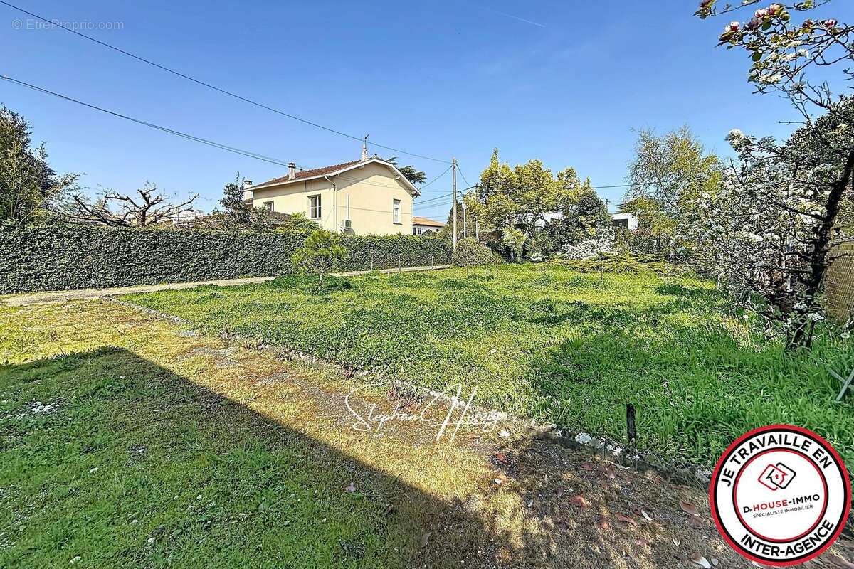 Terrain à BORDEAUX