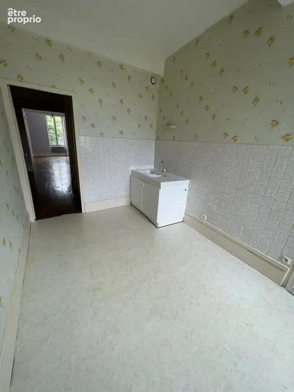 Immeuble a usage mixte avec habitation et commerce - photo 6