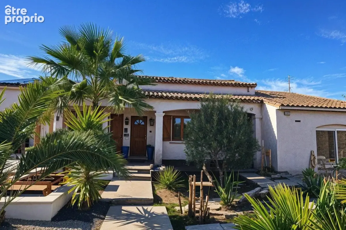 Photo 1 - Maison à VIC-LA-GARDIOLE