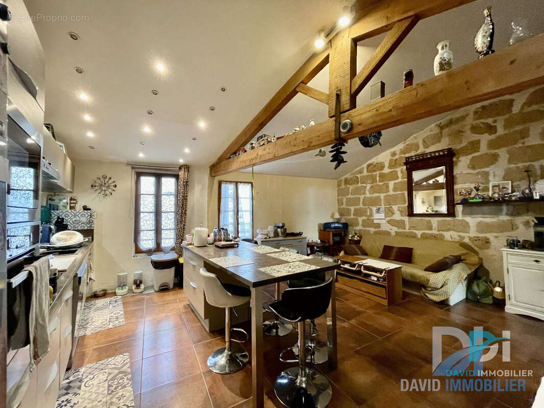 Maison à SERVIAN