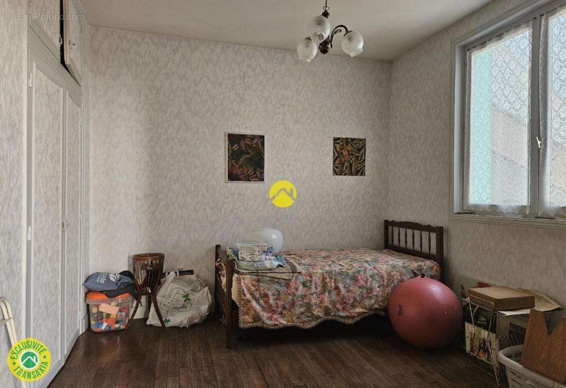 Maison à VILLEFRANCHE-D'ALLIER