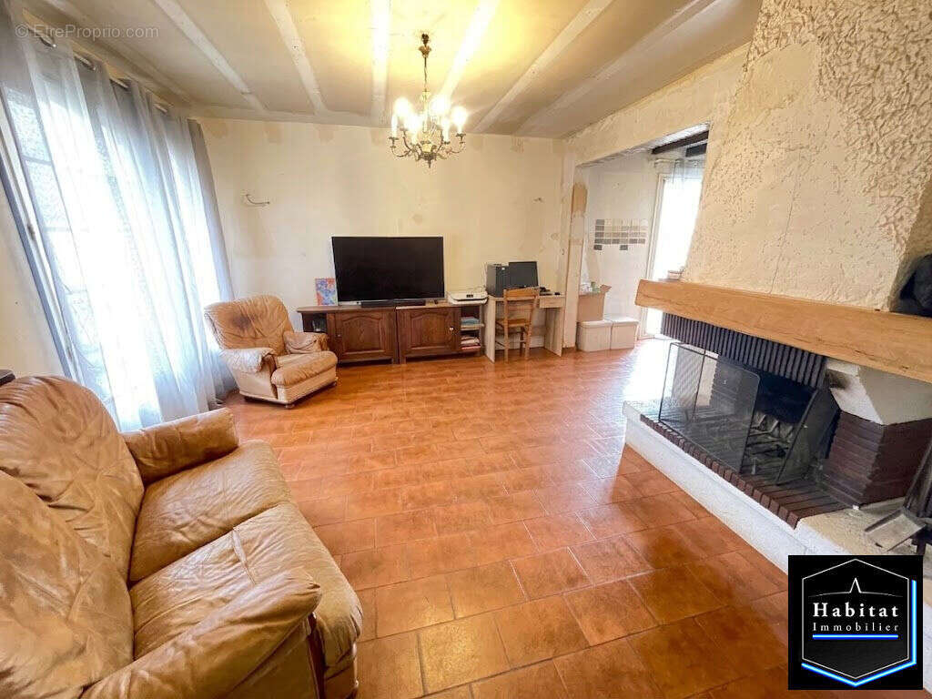 Maison à CREPY-EN-VALOIS