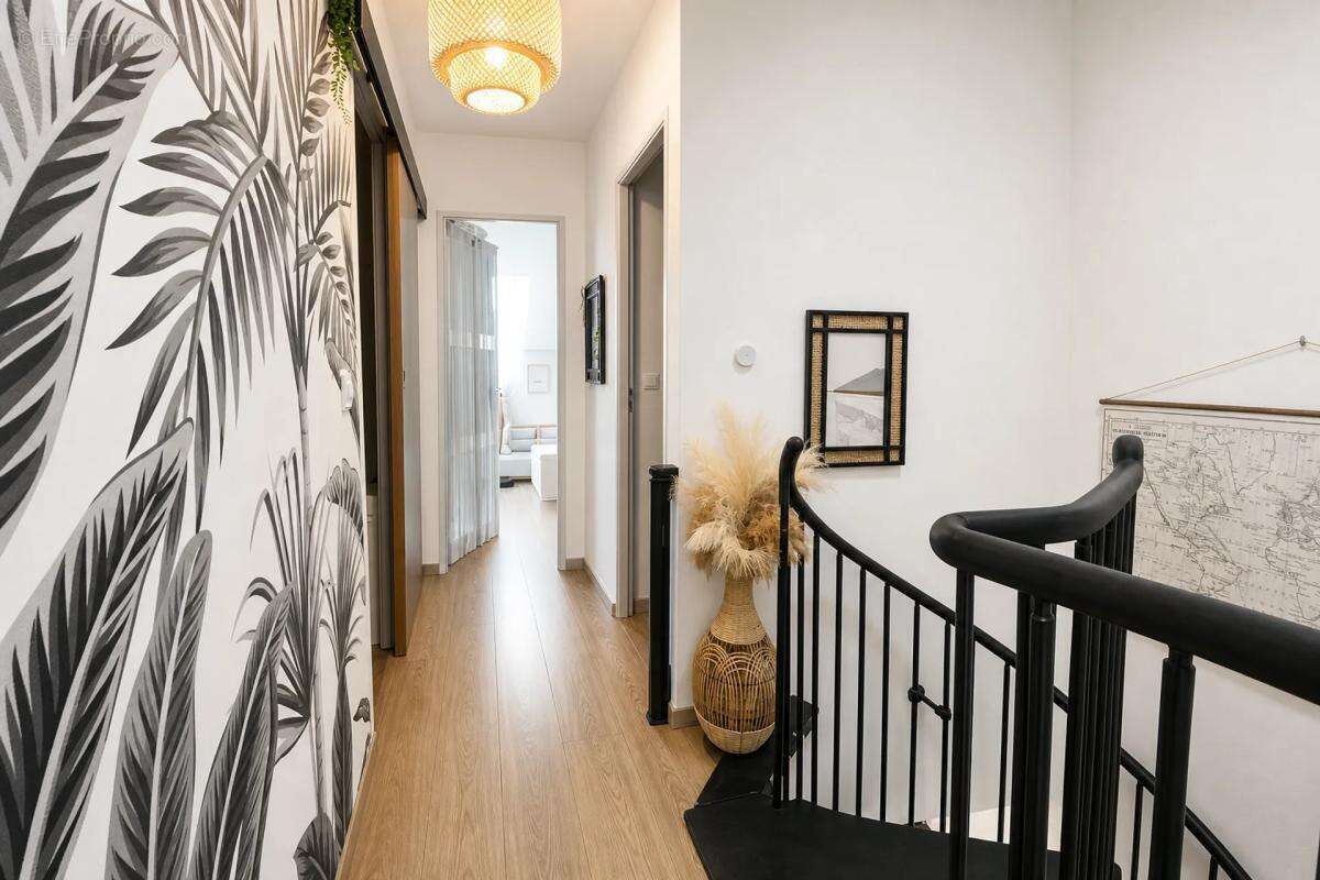 Maison de ville de 5 pièces de 107 m² en vente à Nangis - photo 11