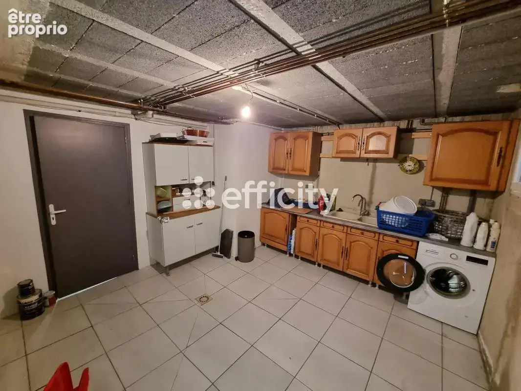 Maison 144 m² à Les Bessons  - photo 20