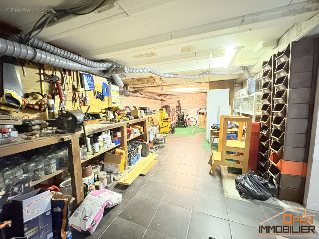 Maison à CARSAC-AILLAC